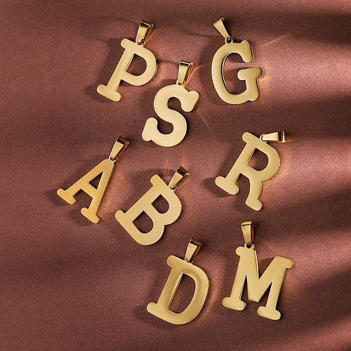 Schlichte Halskette mit Buchstaben-Anhänger aus Edelstahl