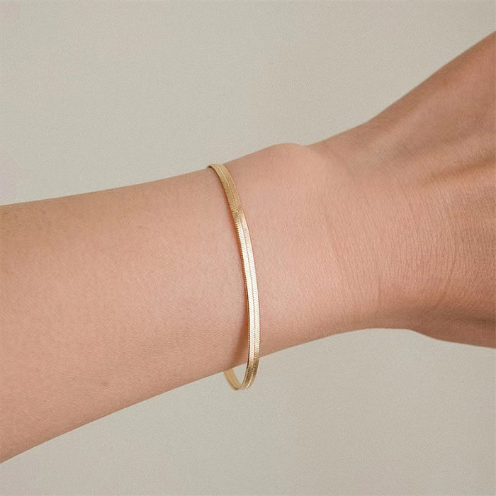 Women'S Simple Style Solid Color Stainless Steel Bracelets No Inlaid Stainless Steel Bracelets