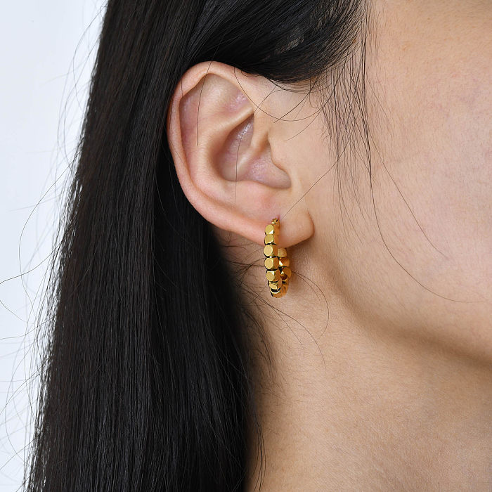 1 paire de boucles d'oreilles en acier inoxydable plaqué or 18 carats, style moderne et décontracté