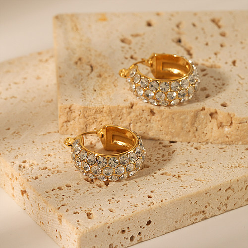 1 par de pendientes chapados en oro de 18 quilates con incrustaciones de diamantes de imitación de acero inoxidable con incrustaciones de color sólido de estilo simple