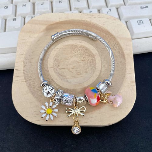 Sweet Flower Stainless Steel Plating Bangle