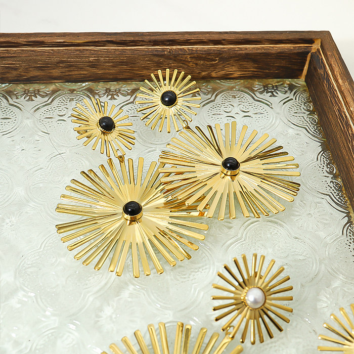 1 Paar übertriebene Blumen-Ohrringe im Vintage-Stil mit Intarsien aus Naturstein und Perlen aus Edelstahl mit 14-Karat-Vergoldung