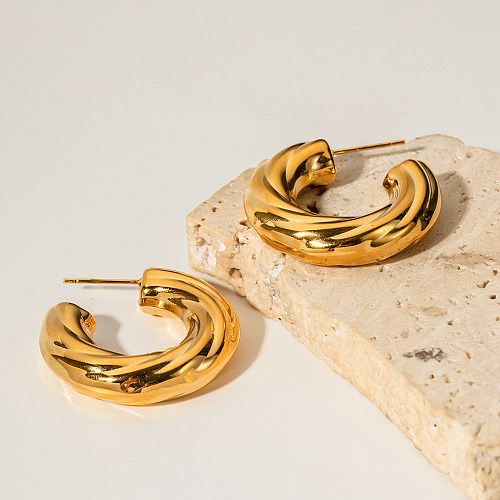 1 par de pinos de orelha banhados a ouro IG estilo C em aço inoxidável 18K