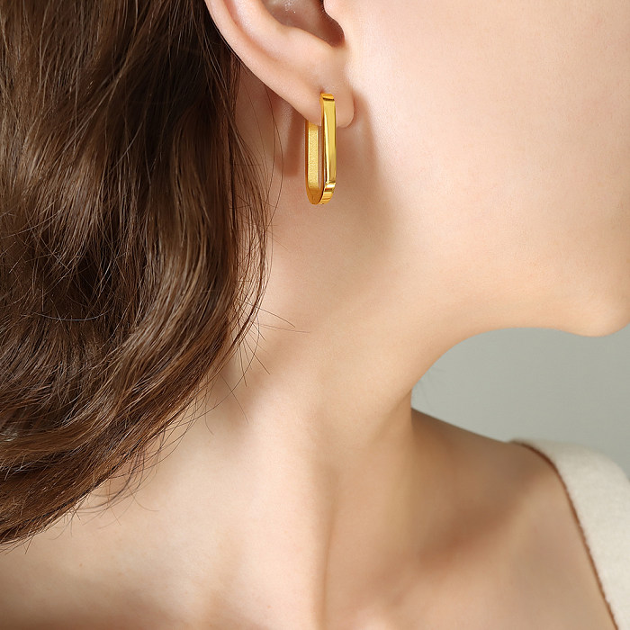 1 Paar elegante, einfarbige Ohrringe aus Edelstahl mit 18-Karat-Vergoldung
