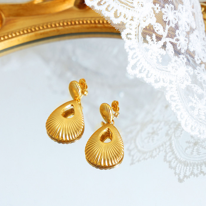 1 Pair French Style Simple Style Water Droplets Solid Color Plating Hollow Out Stainless Steel 18K Gold Plated Drop Earrings