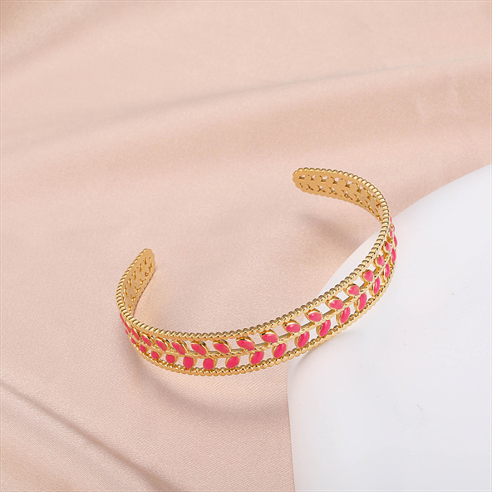 Wholesale Cute Baroque Style Sweet Leaf Maple Leaf Stainless Steel Plating Hollow Out 18K Gold Plated Bangle