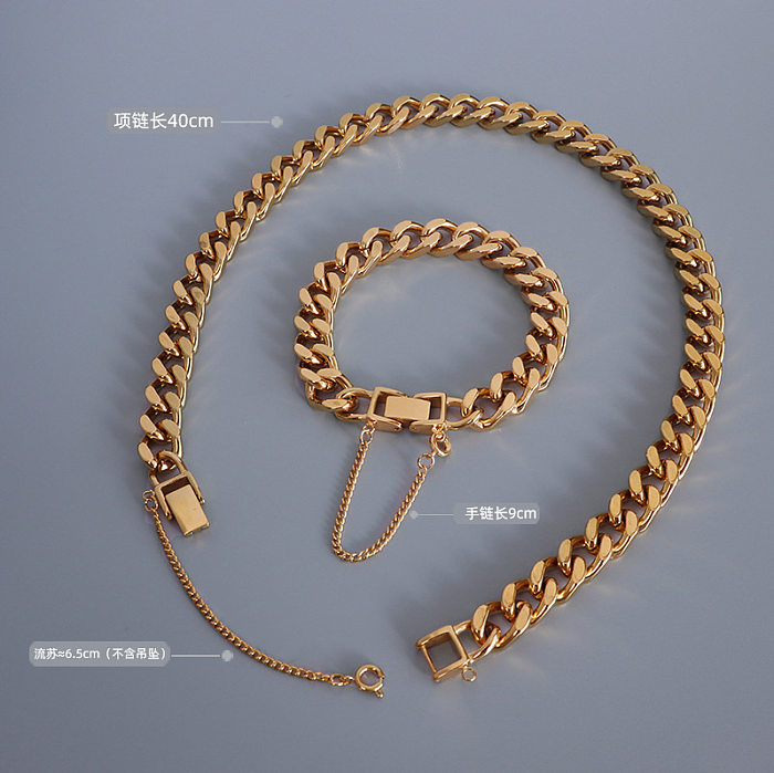 Ensemble de bijoux avec bracelet et collier à chaîne épaisse exagérée européenne et américaine