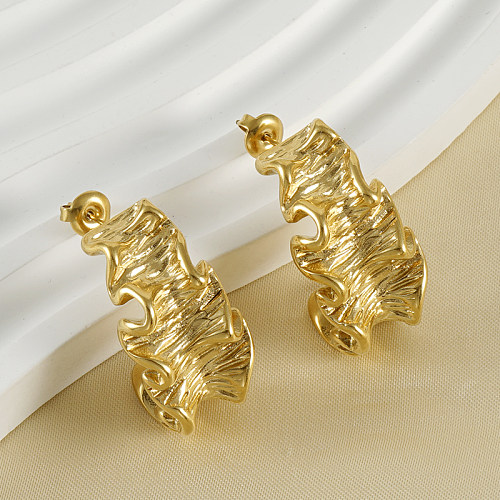 1 par de brincos de orelha banhados a ouro 18K em forma de C estilo clássico simples e irregular