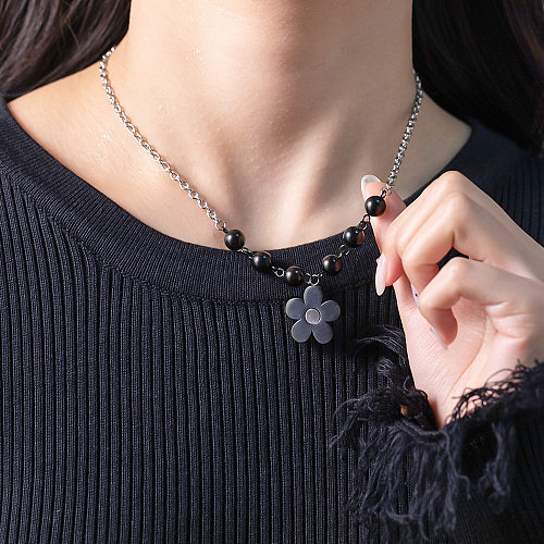 Casual Cool Style Flower Stainless Steel Beaded Plating Pendant Necklace