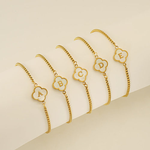 INS Style décontracté trèfle à quatre feuilles lettre titane acier placage incrustation coquille 18K plaqué or Bracelets
