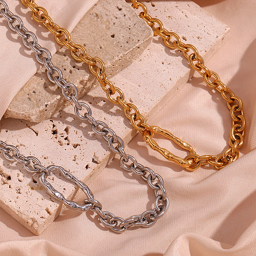 Schlichter Stil, ovale Halskette im klassischen Stil, mit 18 Karat vergoldetem Edelstahl