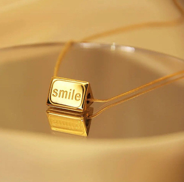 Einfache Streetwear-Halskette mit Buchstabe, quadratischem Smiley-Gesicht, Edelstahlbeschichtung und 18 Karat vergoldet