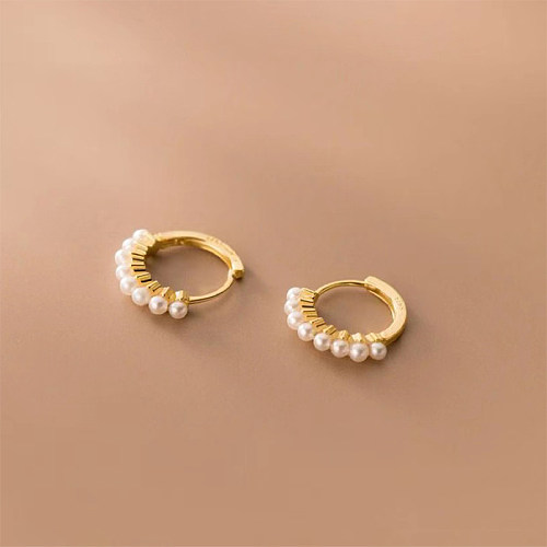 1 Paar schlichte Kreis-Ohrringe aus Edelstahl mit künstlichen Perlen