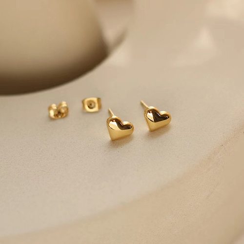 Fashion Heart Shape Stainless Steel Plating Ear Studs 1 Pair