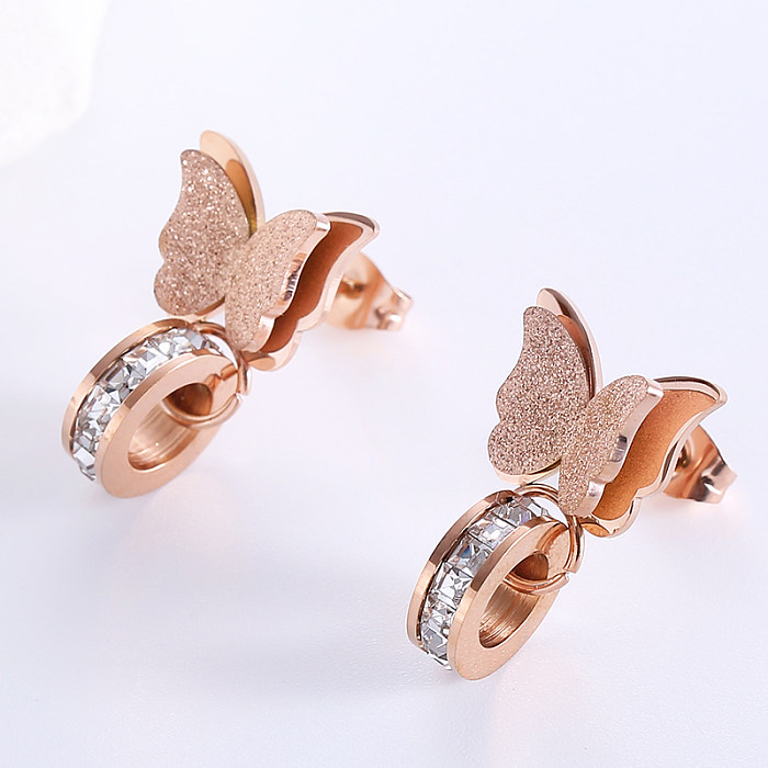 1 par elegante estilo clássico borboleta incrustação de aço inoxidável diamante artificial 18k banhado a ouro rosa brincos de orelha