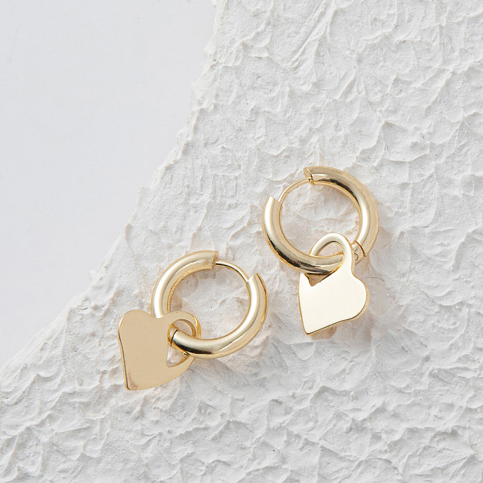 1 paire de boucles d'oreilles pendantes en acier inoxydable, Style Simple, en forme de cœur