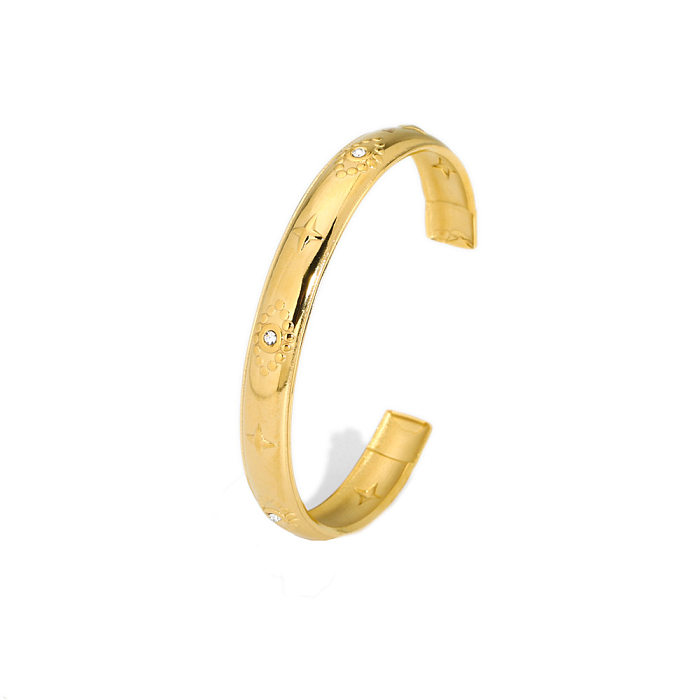 Bracelet plaqué or en acier inoxydable avec serpent en forme de cœur géométrique de style moderne