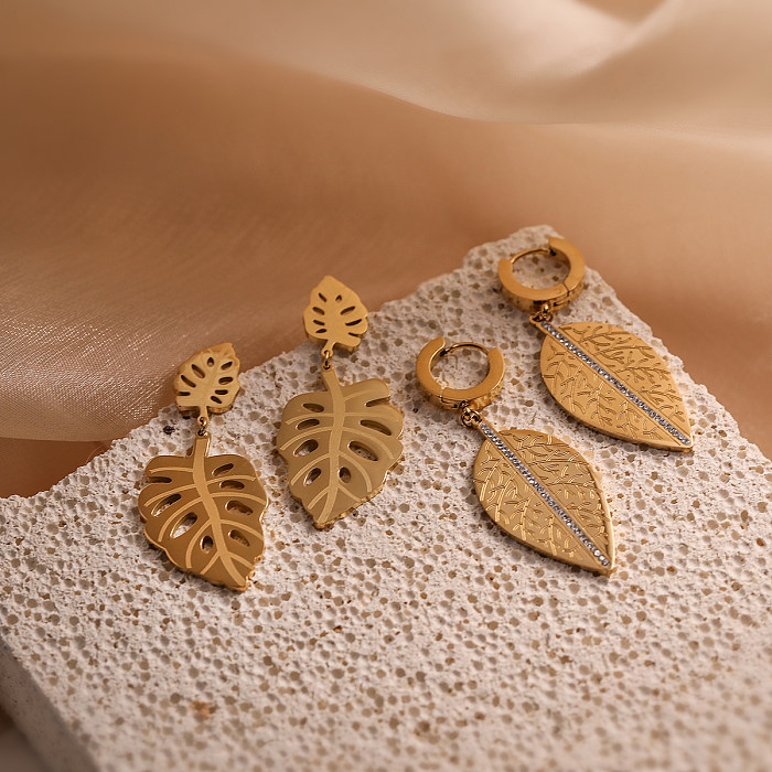 1 paire de boucles d'oreilles pendantes en acier inoxydable et Zircon plaqué or 18 carats, Style rétro Simple, incrustation de feuilles