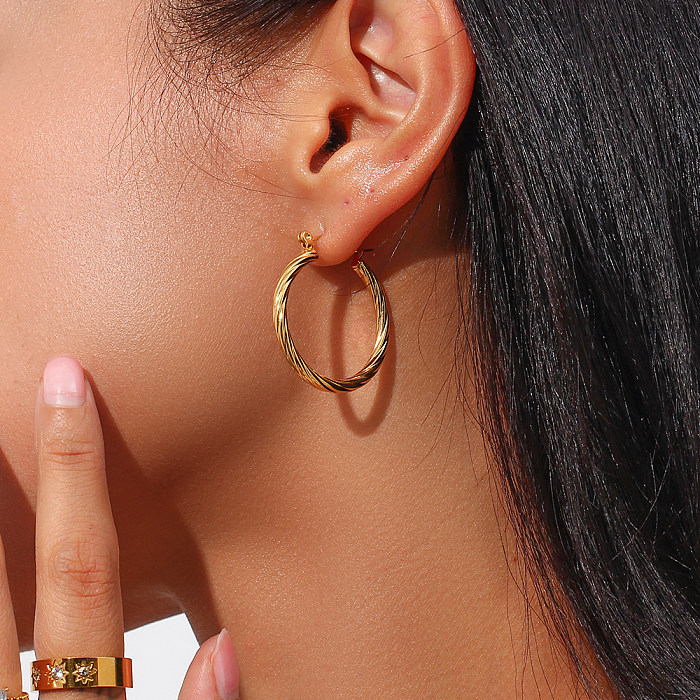 1 Piece Basic Simple Style Classic Style Solid Color Plating Stainless Steel  18K Gold Plated Hoop Earrings Ear Studs