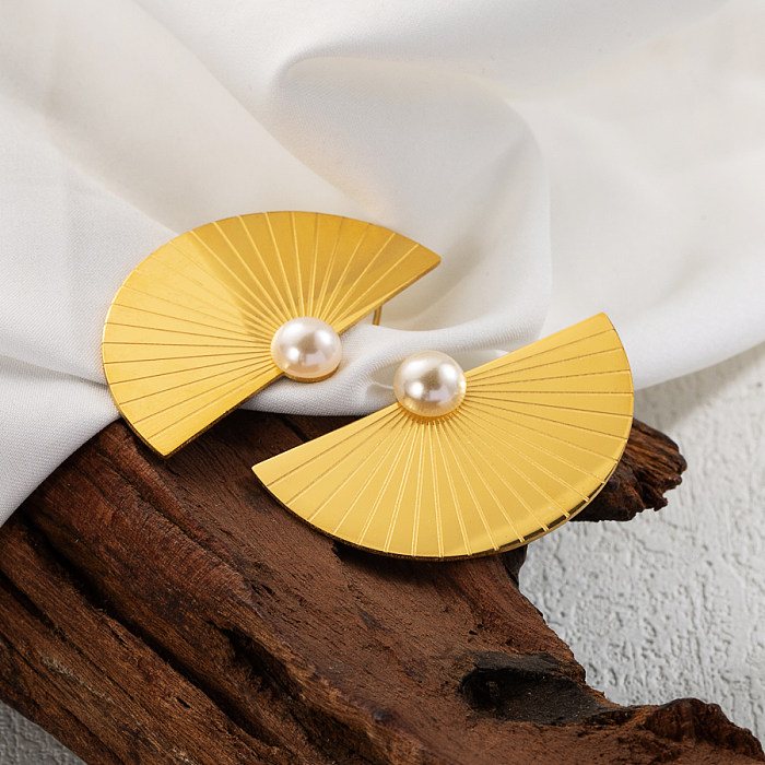 1 par de pendientes chapados en oro de 18K con perlas de acero inoxidable tridimensionales irregulares con hojas de sector exageradas elegantes estilo IG