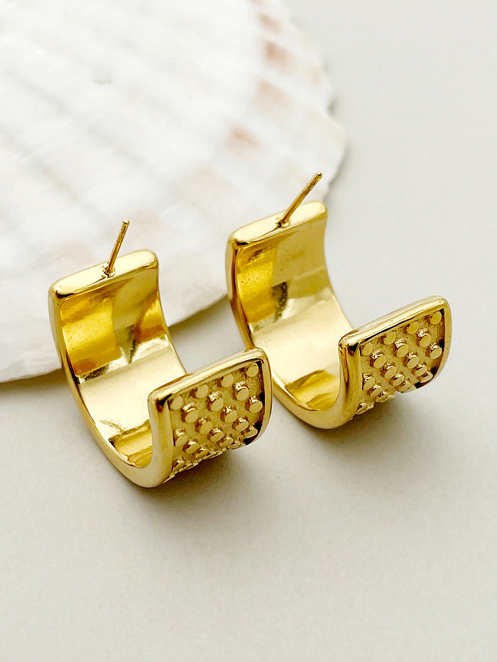 1 par elegante estilo simples deslocamento em forma de C polimento chapeamento de aço inoxidável banhado a ouro brincos