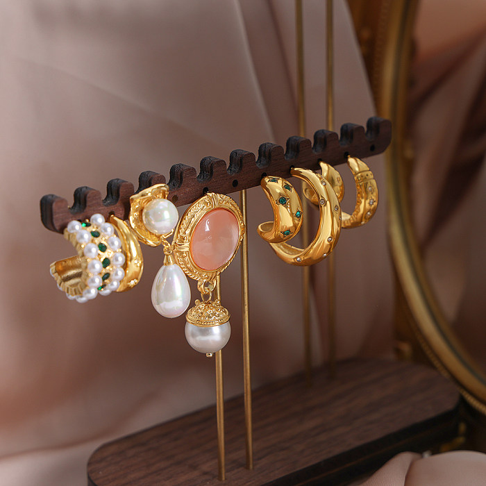 1 Pair Elegant Luxurious Baroque Style Geometric Plating Inlay Stainless Steel  Artificial Pearls Rhinestones 18K Gold Plated Earrings