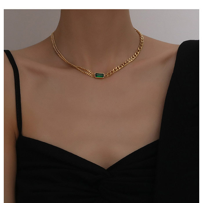 Nischen-Retro-Persönlichkeits-Halskette mit grünem Diamant-Anhänger