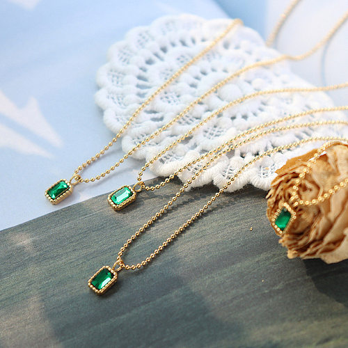 Heiße verkaufende Smaragd-Zirkon-Mikro-Intarsien-Halskette aus Edelstahl mit 18-Karat-Echtgold-Halskette, Video P067