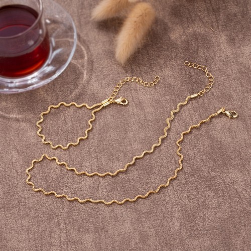 Casual bonito estilo simples ondas chapeamento de aço inoxidável colar banhado a ouro