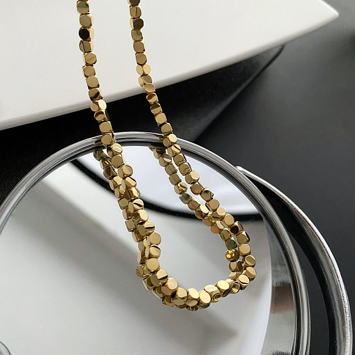 Einfache geometrische Halskette aus Edelstahl