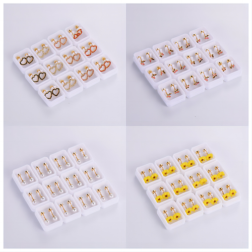 12 Paar schlichte Ohrstecker mit Perlen-Chrysanthemen-Schmetterlingsbeschichtung aus Edelstahl mit 18-Karat-Vergoldung