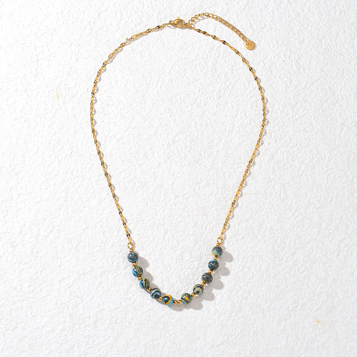 Collier plaqué or 18 carats avec perles rondes en acier inoxydable de style classique