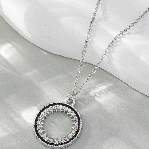 Simple Style Circle Stainless Steel  Silver Plated Glass Pendant Necklace In Bulk