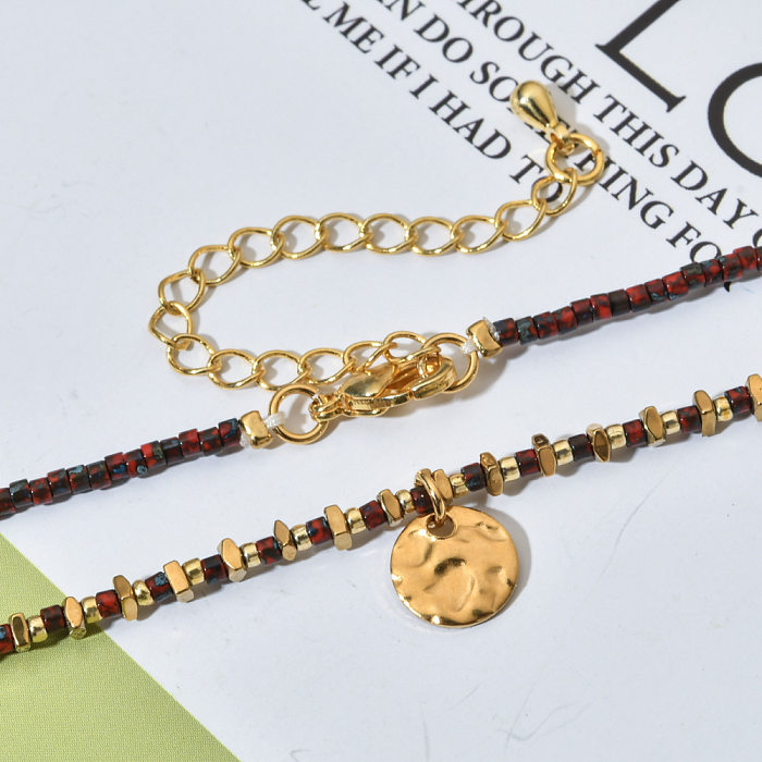 Lässige Halskette mit geometrischem Anhänger aus Edelstahl-Rocailles mit unregelmäßiger Beschichtung