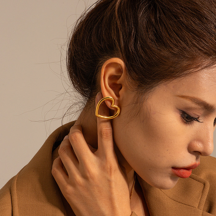 1 Pair IG Style Simple Style Heart Shape Plating Hollow Out Stainless Steel  18K Gold Plated Ear Studs