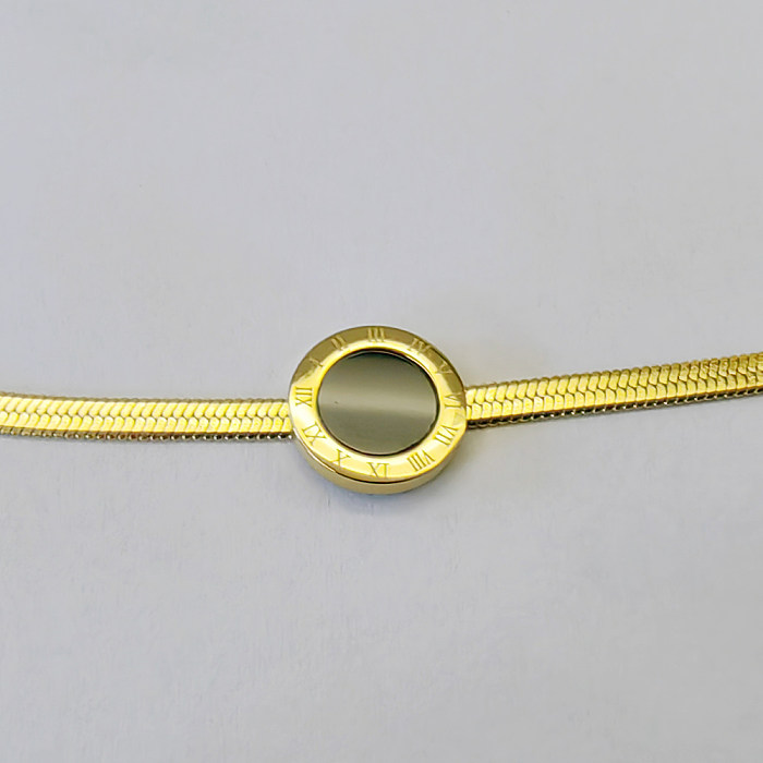 Collar chapado en oro de 18 quilates con revestimiento pulido de acero inoxidable redondo estilo romano elegante
