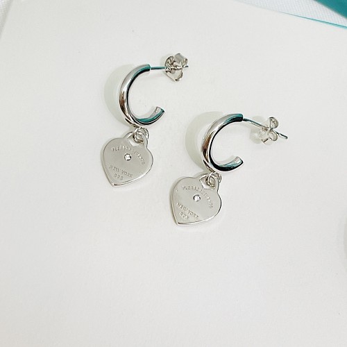 1 Pair Classic Style Heart Shape Inlay Stainless Steel  Rhinestones Drop Earrings