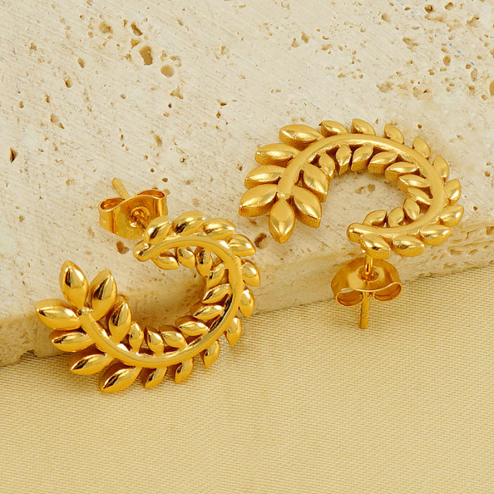 1 par de brincos elegantes banhados a ouro 18K com revestimento de polimento de coroa de aço inoxidável