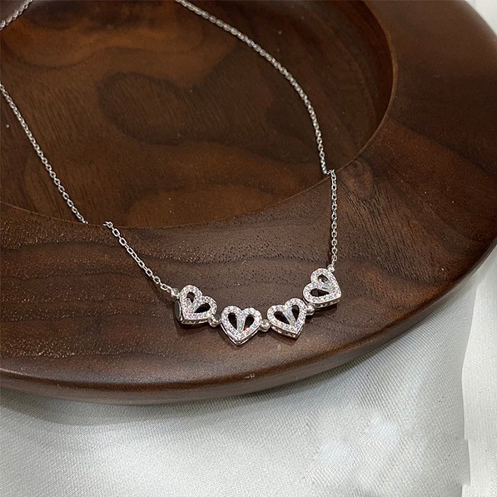 Collar de diamantes de imitación artificiales chapado en acero inoxidable con forma de corazón dulce 1 pieza