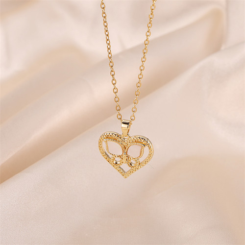 رومانسية بسيطة نمط شكل قلب فراشة الفولاذ المقاوم للصدأ تصفيح قلادة قلادة مطلية بالذهب 18K