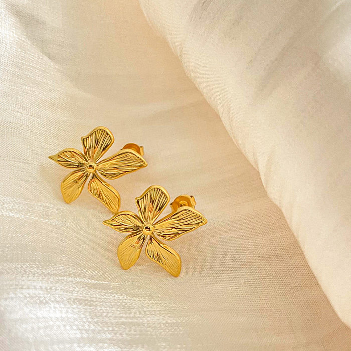 1 par de brincos de orelha banhados a ouro 18K de aço inoxidável com revestimento de flor de estilo simples