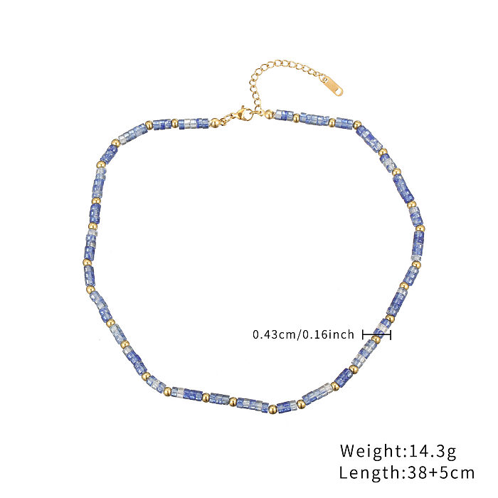Halskette mit geometrischen Steinperlen aus Edelstahl im klassischen Urlaubsstil
