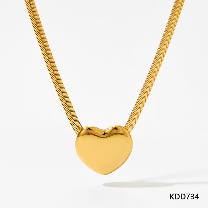 Colar de pingente banhado a ouro de aço inoxidável em forma de coração de estilo simples a granel