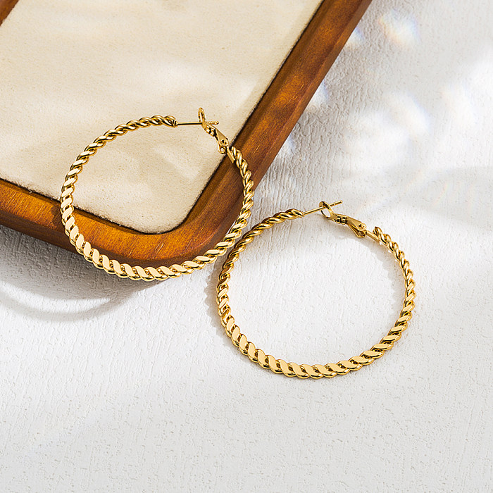 1 par de pendientes chapados en oro de 18 quilates de acero inoxidable pulido con forma de corazón redondo estilo vintage estilo IG