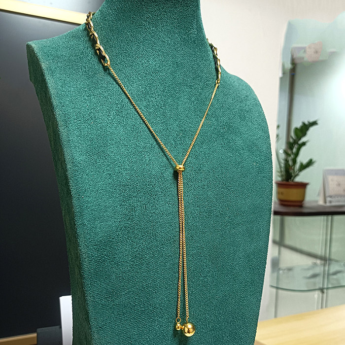 Collar chapado en oro de 18 quilates con revestimiento de acero inoxidable redondo Glam elegante e informal