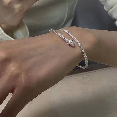 Wholesale Simple Style Solid Color Snake Stainless Steel Alloy Bangle