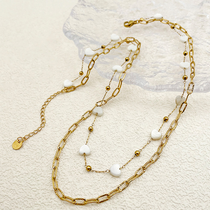 Colares em camadas banhados a ouro em formato de coração estilo simples casual em aço inoxidável