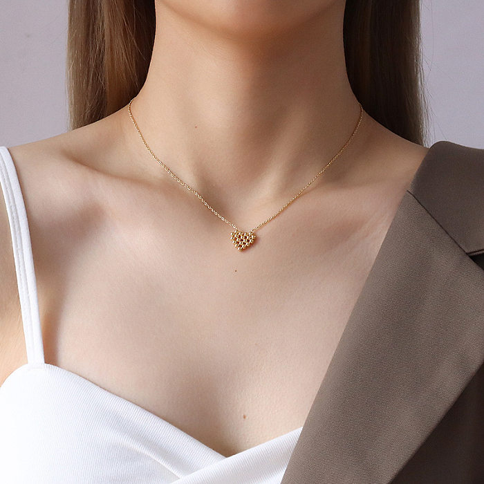 Gold Cute Peach Heart Bead Necklace Stainless Steel Material Gold Plated Non-fading Wholesale jewelry