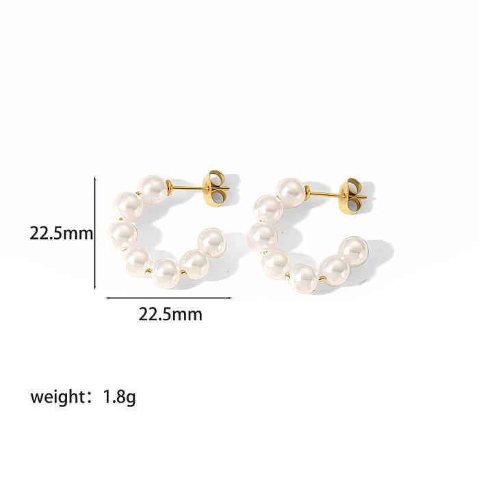 1 paire de boucles d'oreilles en forme de C avec incrustation de perles artificielles en acier inoxydable plaqué or 18 carats