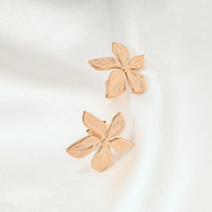 1 par de brincos de orelha banhados a ouro rosa de aço inoxidável estilo simples flor 18K